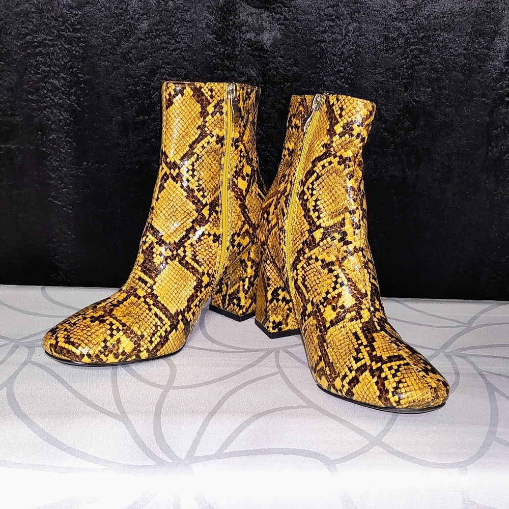 Boohoo Yellow Snake Print Ankle Boots
